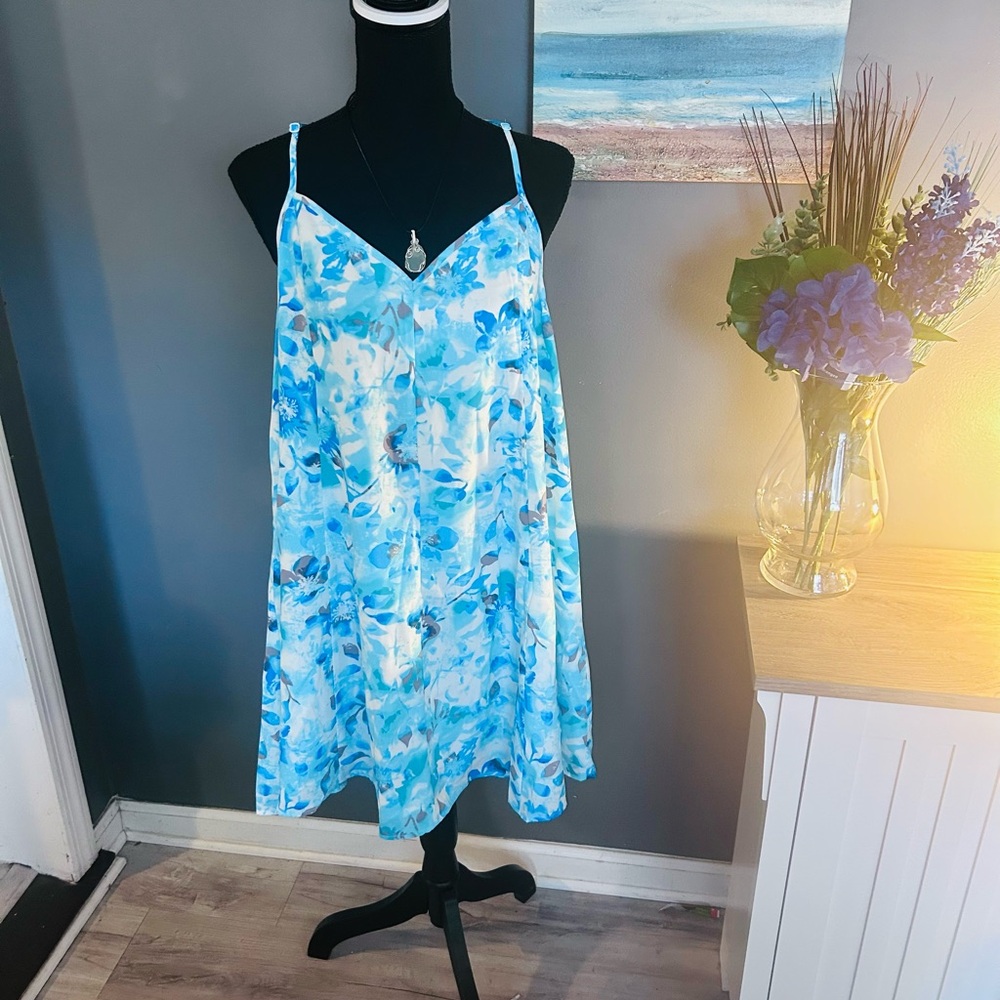 PRICE REDUCED! Sugar lips Blue Floral Midi Dress